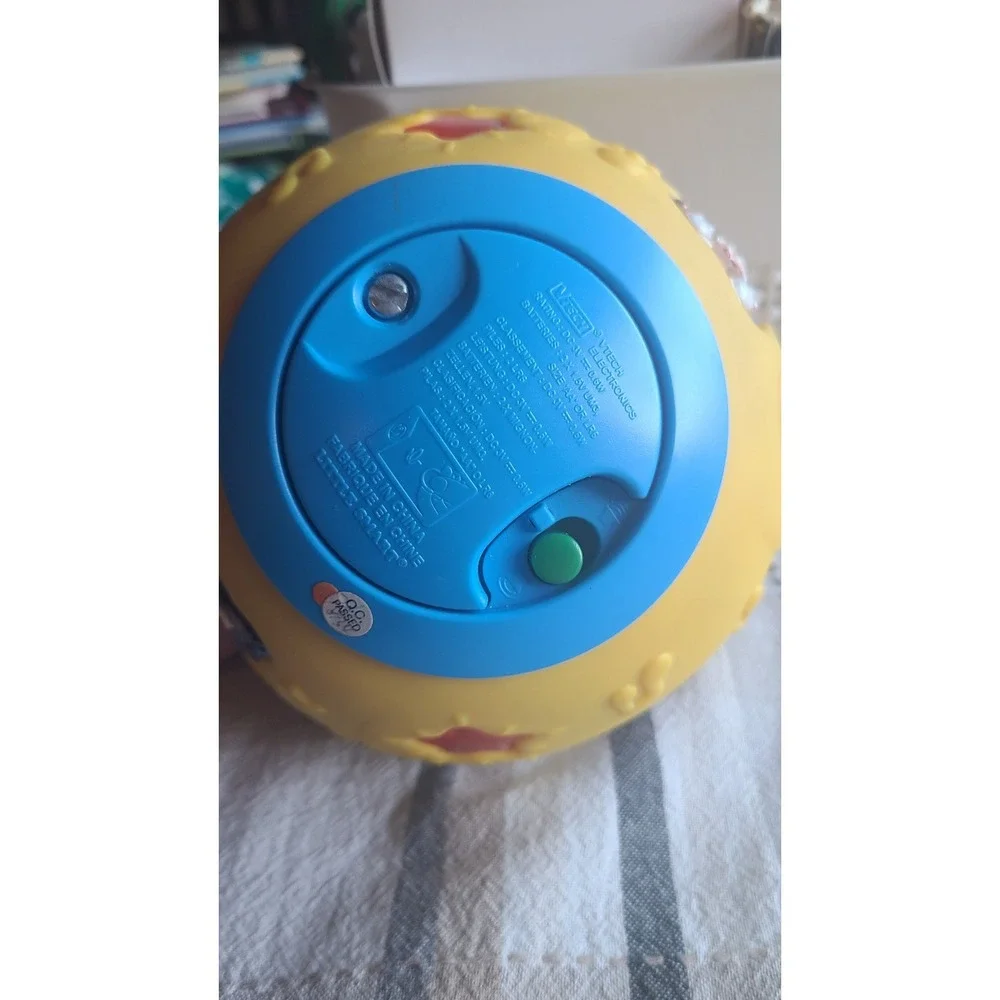 vintage VTech Little Smart Bright Lights Baby Ball